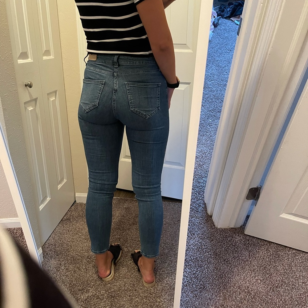 Jeans - Picture 5 of 5